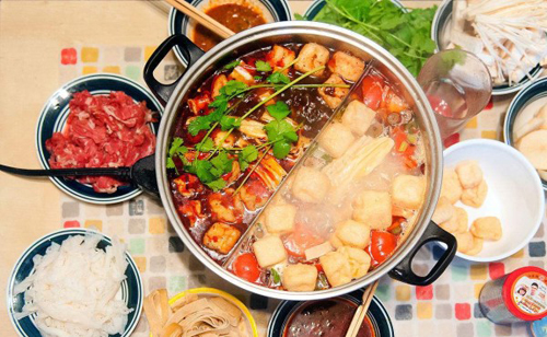 渝大狮老火锅品牌